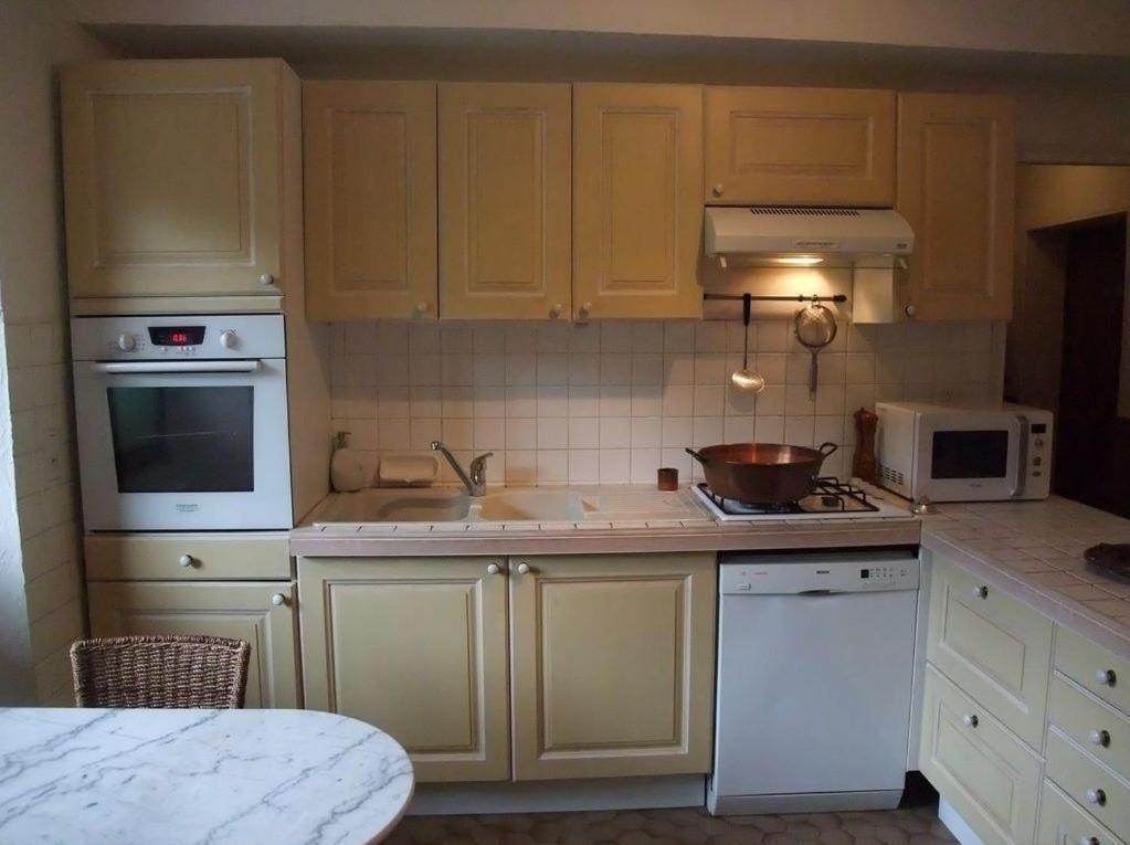 Le Domaine Du Grand Cellier Gites Appartement En Savoie Tournon-sur-Rhône المظهر الخارجي الصورة